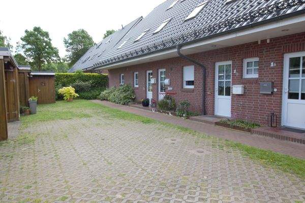 Eingang mit Kennzeichnung