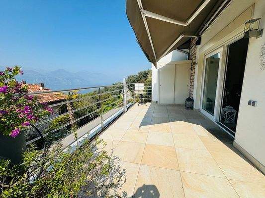 Terrazza primo piano 1.1.JPG