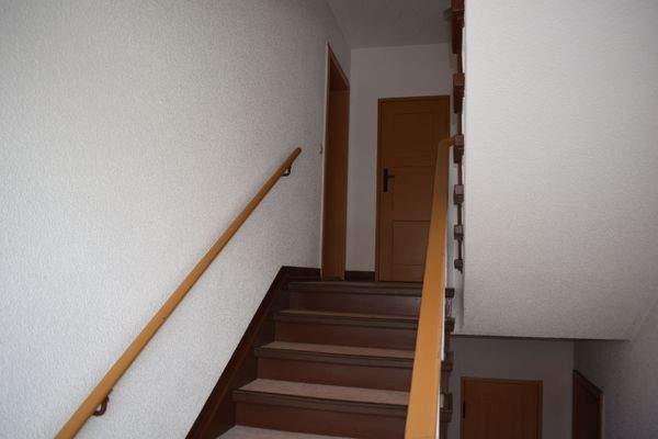 Treppenhaus Riwa 6 a.JPG