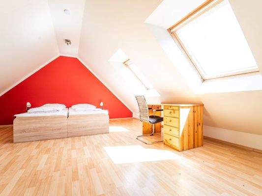 Mit viel Licht und viel Fläche