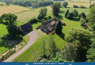 Imposantes Landhaus mit Schimmteich