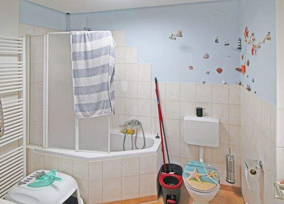 Badezimmer im Obergeschoss