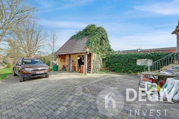 Nebengebäude mit Wer