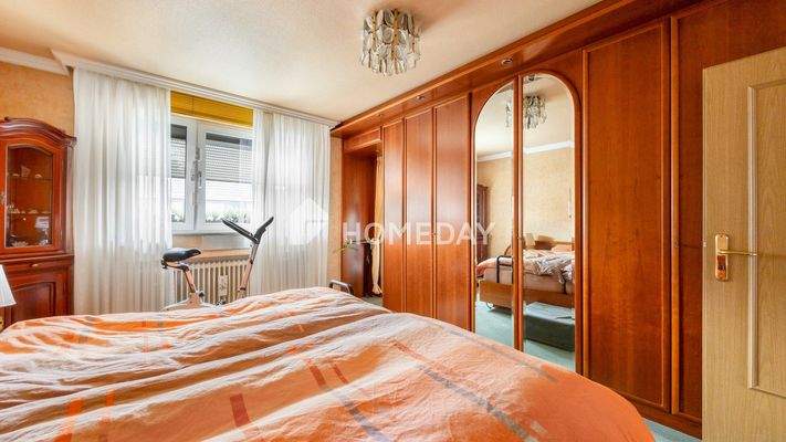 1. OG Elternschlafzimmer 2