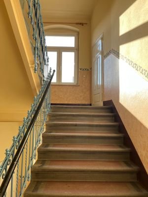 Hausflur Treppe zum 2.OG.JPG