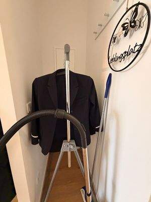 C3D6B79D-9A78-402C-A58C-26D81FAC5B08