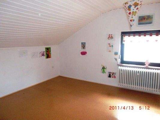 Ein Kinderzimmer im OG
