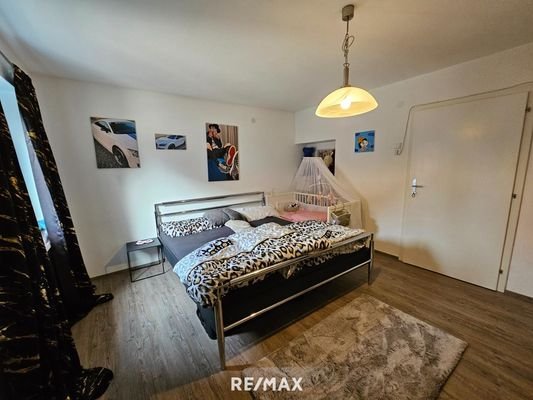 Zimmer 2 OG