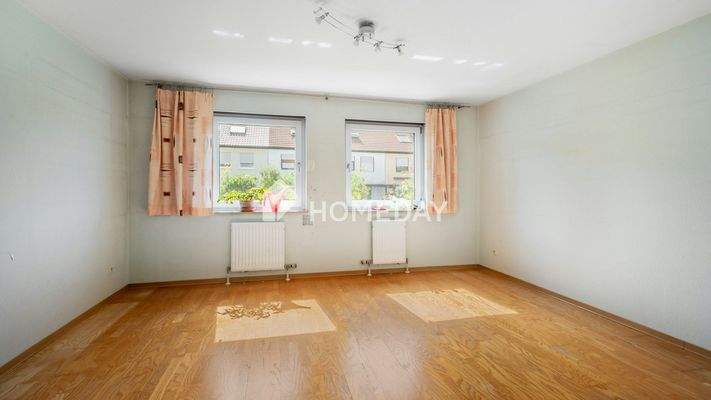 1. OG Elternschlafzimmer 1