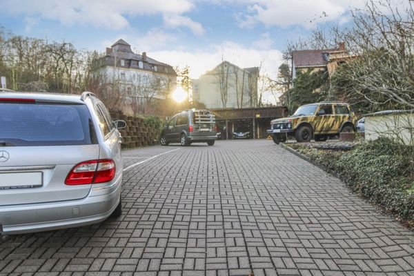 PKW-Stellplätze/Carport