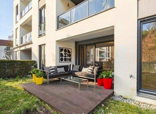 Terrasse (KI-generiert)