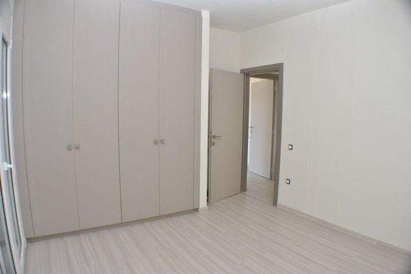 Kreta, Ammoudara: Moderne Villa mit atemberaubender Aussicht in Stadt- und Strandnähe zu verkaufen