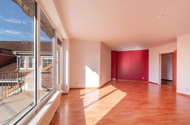 Großzügiger Wohn- und Essbereich mit offenem Konzept