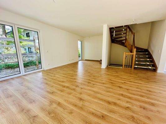 Wohnen mit Treppenaufgang