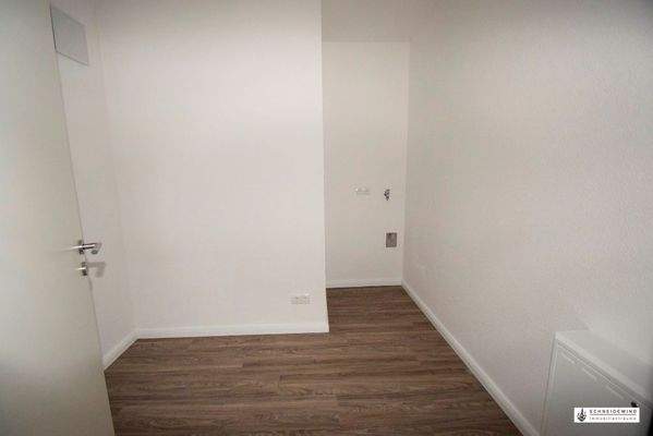 12. HWR mit WM-Anschluss