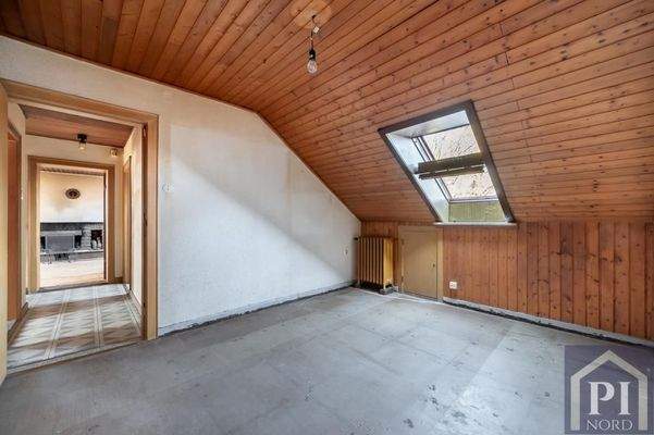 Kinder- oder Arbeitszimmer im Obergeschoss