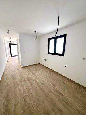 WhatsApp Image 2024-04-18 at 13.26.25 (6).jpeg