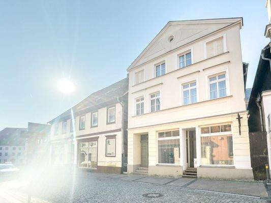 Das Gebäude von vorne