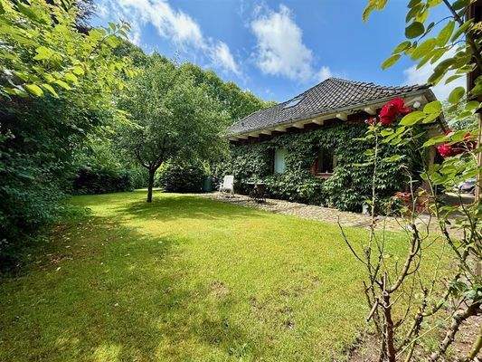 Hausansicht seitlich