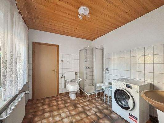 Badezimmer Erdgeschoss