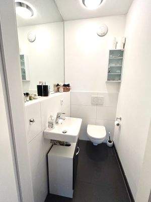 Gäste-WC im Eingangsbereich