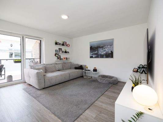 Wohn-Ess-Kochbereich (I. OG)