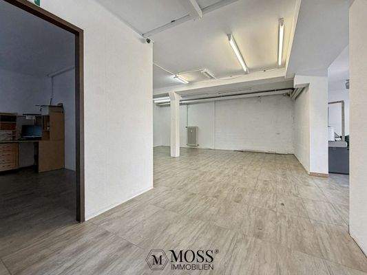 Eingangsbereich Hintereingang