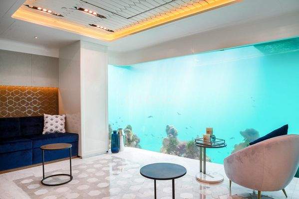Floating Underwater Villas in The World Islands Dubai