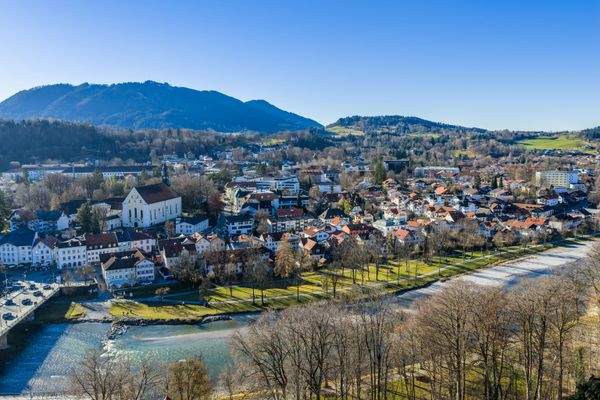 Anflug vom Kalvarienberg auf das Objekt
