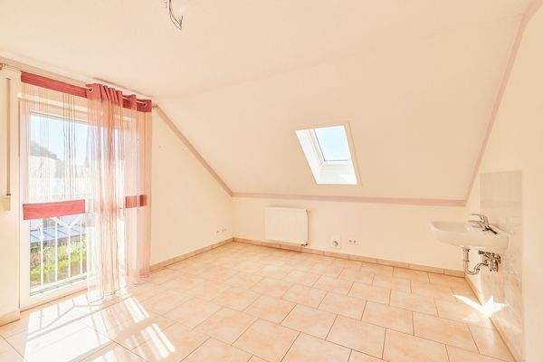 2. OG Schlafzimmer 1.jpg