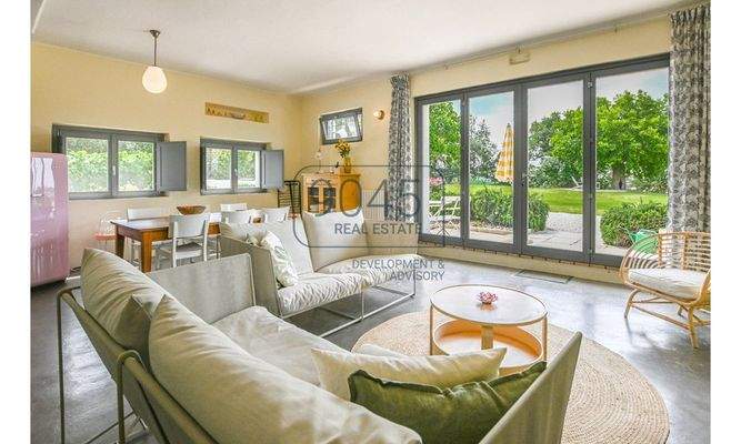 Charmantes Landhaus mit 4 Apartments und Panoramablick in Belvedere Ostrense – Marken