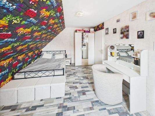 CAM03784G0-PR0065-STILL043