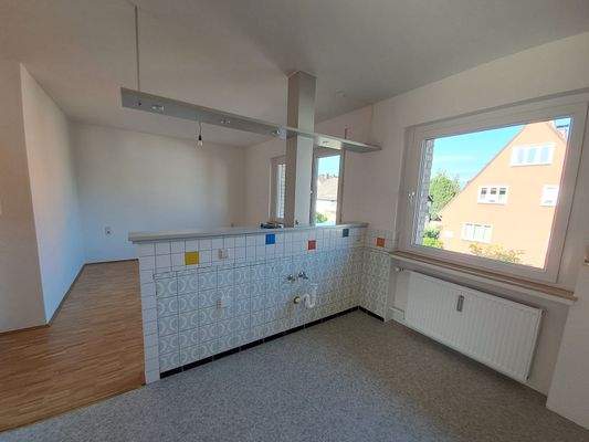 Küche mit Essbereich