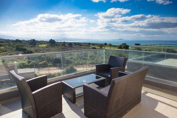 Kreta, Agios Onoufrios: Neu erbaute Villa mit perfektem Meerblick zu verkaufen