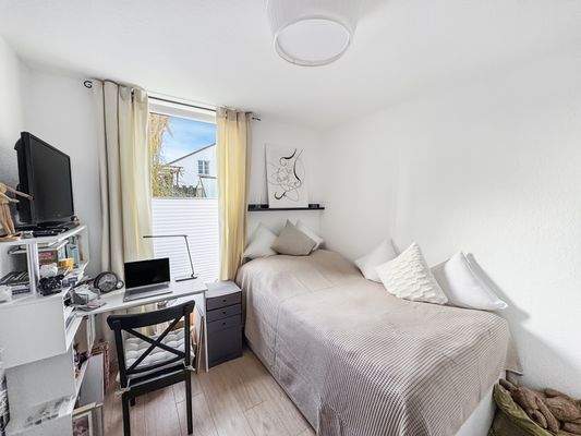 Schlafzimmer Erdgeschoss links