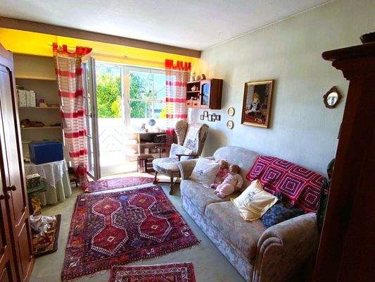 1. Kinderzimmer mit Balkon 