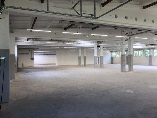 Gewerbehalle