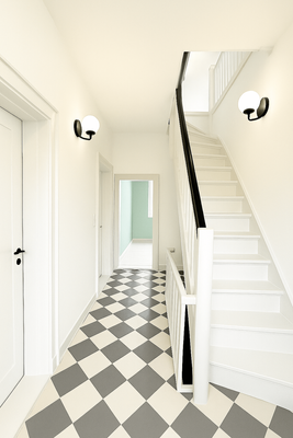 KI-Beispiel nach Sanierung Eingangsflur