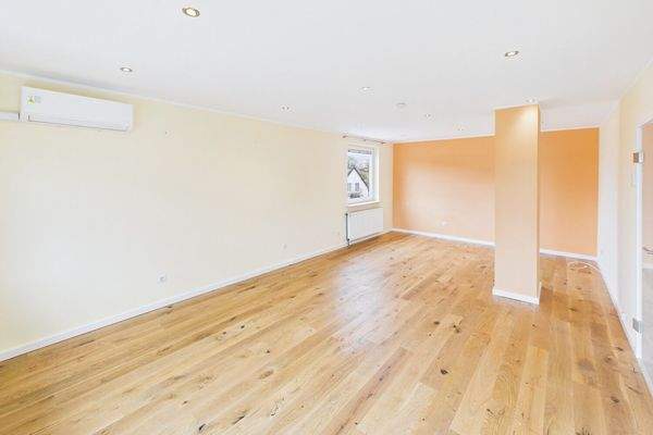 Wohn- und Essbereich