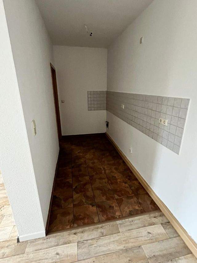 Schöne geräumige 2 Raum Wohnung mit Balkon Lichtenstein zu vermieten - Photo 5