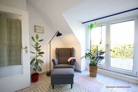 Arbeitszimmer mit Balkon