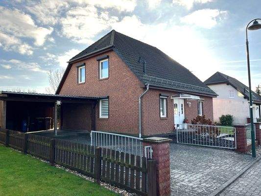 Groß (IMG_9648).jpeg