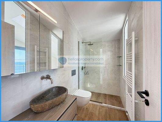 11d087caa57a4004a2f9196ffd9291b3-original