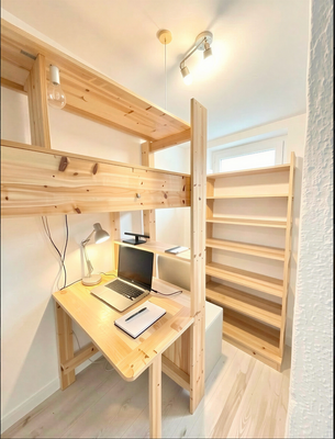 Raum im UG (Arbeitszimmer) KI 