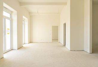 Geräumiger heller Wohnbereich_website