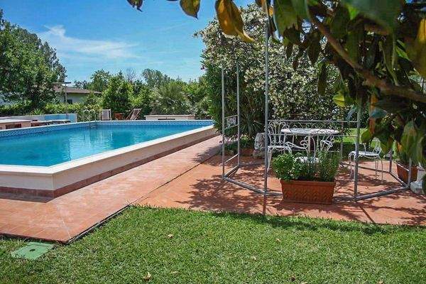 Agenzia Immobiliare Forte dei Marmi 11.jpg