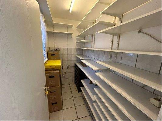 Speise und Waschküche