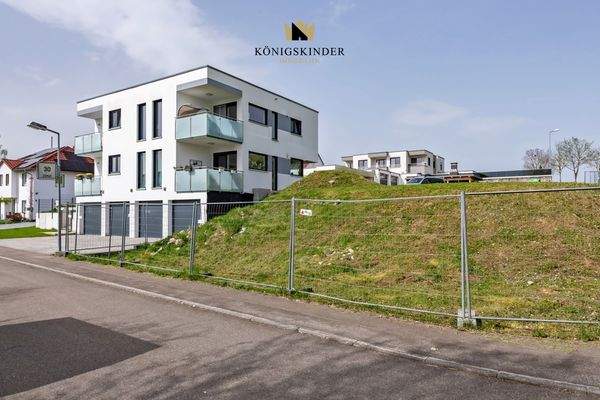 Haus_2_Aussen_und_Bauplatz_DSC4145