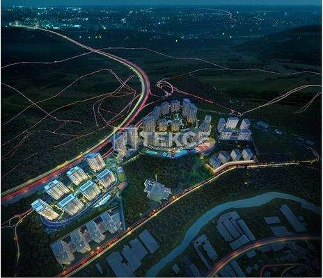 Apartments in Complex with Rich Landscaped Garden in İstanbul