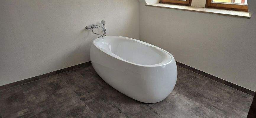 Bad - freistehende Badewanne